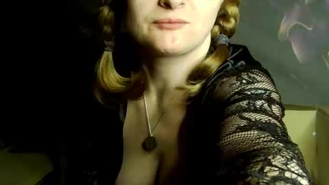 FrauKet online show from 21, 10, 2025