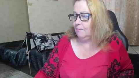 FrauMartha online show from 9, 10, 2025