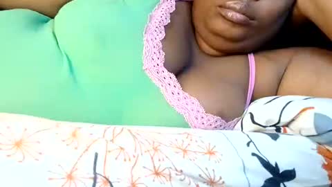 Snapshot of freaky08 chatting on 3, 12, 2024 freaky08 online show from 3, 12, 2024