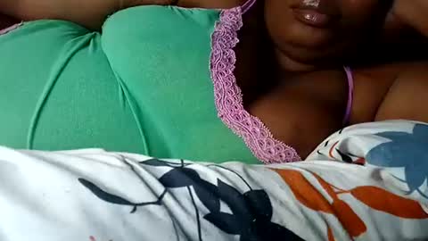 Snapshot of freaky08 chatting on 8, 12, 2024 freaky08 online show from 8, 12, 2024