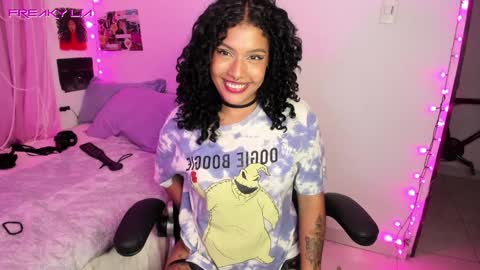 Lia Gomez online show from 14, 1, 2025