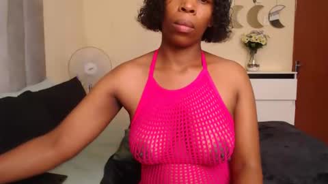 Snapshot of freaky_mikie chatting on 22, 2, 2026 freaky_mikie online show from 22, 2, 2026