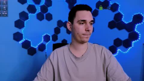 Snapshot of fred_strong chatting on 15, 12, 2025 Freddy online show from 15, 12, 2025