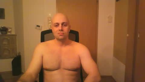 Snapshot of freddow chatting on 8, 1, 2025 freddow online show from 8, 1, 2025