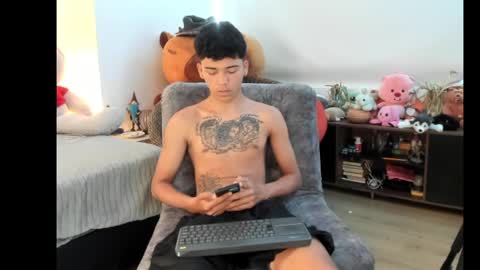 Juan  give it a thumbs up please its important online show from 25, 9, 2025