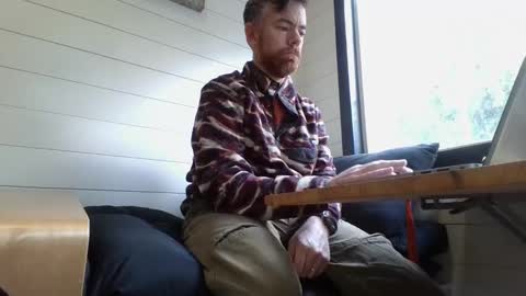 Freddy online show from 8, 10, 2025