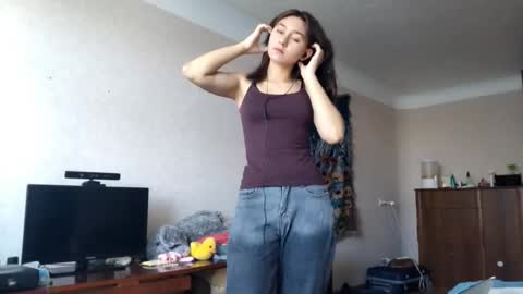 Mia online show from 27, 10, 2025