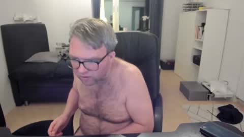 Snapshot of fredrik386959 chatting on 26, 1, 2025 Fredrik online show from 26, 1, 2025