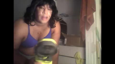 Snapshot of free_101 chatting on 21, 3, 2026 Angie-mae online show from 21, 3, 2026