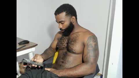 Snapshot of freedom_24 chatting on 13, 9, 2025 shakur online show from 13, 9, 2025