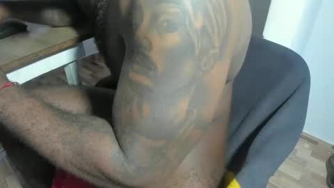 Snapshot of freedom_24 chatting on 3, 11, 2025 shakur online show from 3, 11, 2025