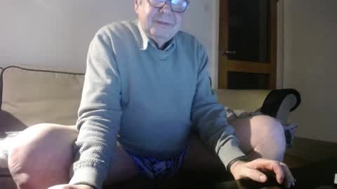 Snapshot of freespirt59 chatting on 4, 3, 2025 freespirt59 online show from 4, 3, 2025