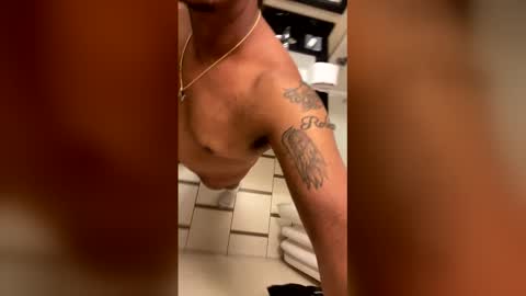 Snapshot of freewild999 chatting on 15, 2, 2026 freewild999 online show from 15, 2, 2026