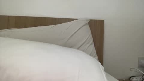 Snapshot of freshmanxxl chatting on 9, 11, 2025 freshman imonyou98 online show from 9, 11, 2025