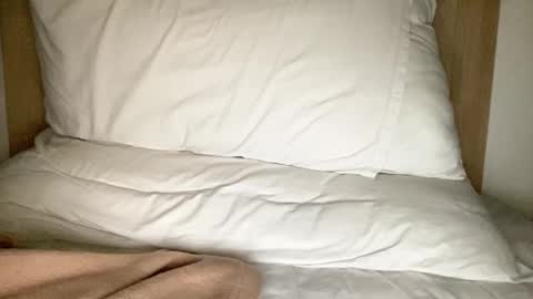 Snapshot of freshmanxxl chatting on 19, 11, 2025 freshman imonyou98 online show from 19, 11, 2025