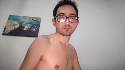 Snapshot of freshmanxxl chatting on 23, 11, 2025 freshman imonyou98 online show from 23, 11, 2025