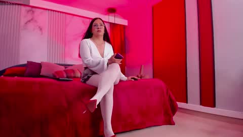 Snapshot of freya_26 chatting on 9, 11, 2025 Freya online show from 9, 11, 2025