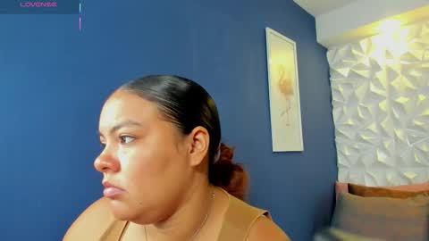 Freya online show from 7, 11, 2025