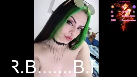freyaa_sorceress online show from 16, 12, 2024