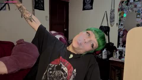 freyaa_sorceress online show from 15, 12, 2025