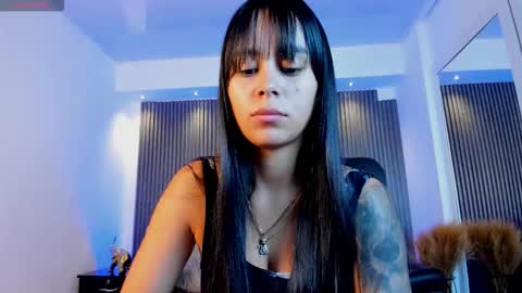 Freyja Sweet online show from 17, 9, 2025