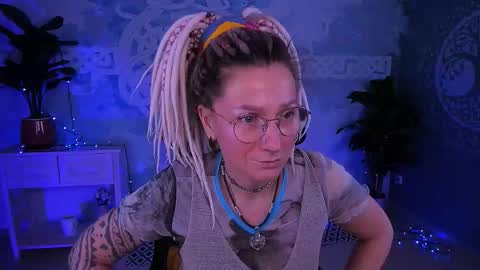 Frida Tander online show from 27, 2, 2026