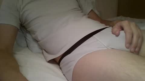 Snapshot of friendly_frank_18 chatting on 9, 11, 2025 friendly_frank_18 online show from 9, 11, 2025