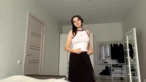 Emily online show from 5, 10, 2025