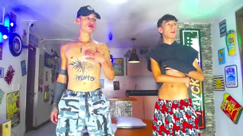 THOMAS AND DAMIAND online show from 1, 2, 2025