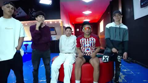 THOMAS AND DAMIAND online show from 5, 10, 2025