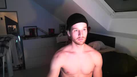 frozenyoga online show from 13, 12, 2024