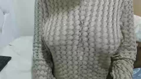 Snapshot of fruity28 chatting on 27, 10, 2025 fruity28 online show from 27, 10, 2025