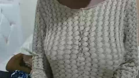 Snapshot of fruity28 chatting on 1, 11, 2025 fruity28 online show from 1, 11, 2025