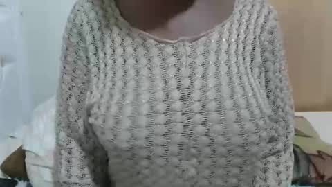 Snapshot of fruity28 chatting on 2, 11, 2025 fruity28 online show from 2, 11, 2025