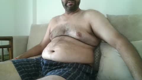 Snapshot of fruti_loops chatting on 24, 12, 2024 fruti loops Bull online show from 24, 12, 2024