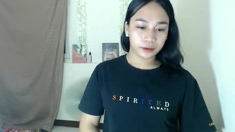 Snapshot of fucking_crystal chatting on 16, 11, 2025 ITS ME CRYSTAL online show from 16, 11, 2025