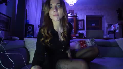 Snapshot of fuckinghornybitchcz chatting on 27, 11, 2025 fuckinghornybitchcz online show from 27, 11, 2025