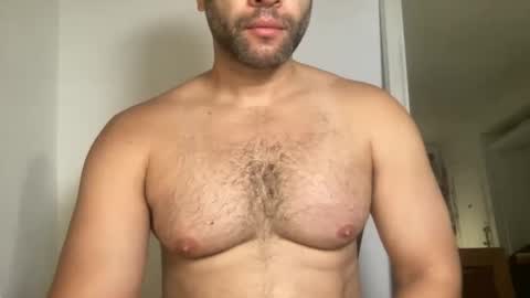 Muscle Bear Jock in Training online show from 8, 10, 2025