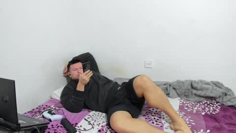 Snapshot of fuckynations chatting on 24, 12, 2024 Fuckdirtymen online show from 24, 12, 2024