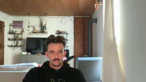 fudde online show from 17, 10, 2025