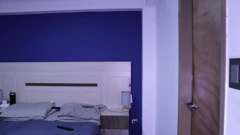 Snapshot of funcouple1985 chatting on 30, 10, 2025 Sammygirl  tommy guy friends with benefits online show from 30, 10, 2025