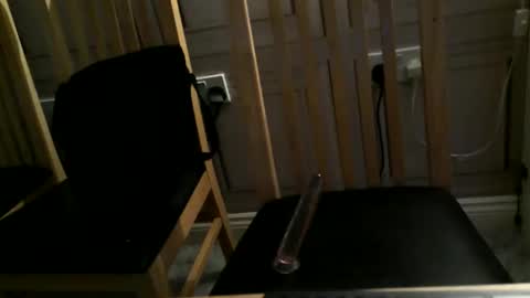 marklaura online show from 27, 10, 2025