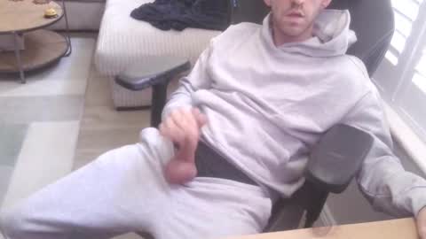 Snapshot of funkybits chatting on 12, 11, 2025 funkybits online show from 12, 11, 2025