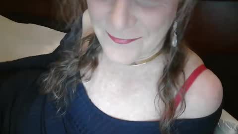 Snapshot of funtimetgirl chatting on 8, 2, 2025 Jessie Love online show from 8, 2, 2025