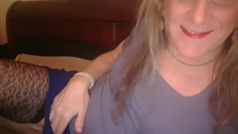 Snapshot of funtimetgirl chatting on 1, 3, 2025 Jessie Love online show from 1, 3, 2025