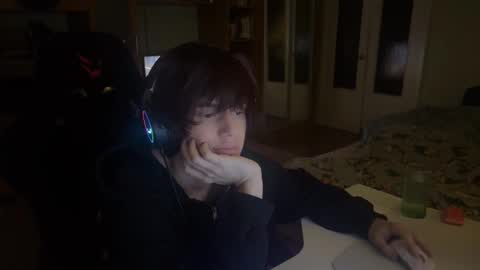 Edward online show from 26, 9, 2025