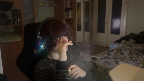 Edward online show from 4, 10, 2025
