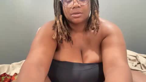 Snapshot of furykat1 chatting on 16, 12, 2025 furykat1 online show from 16, 12, 2025