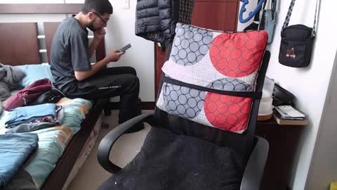 andrew online show from 1, 4, 2026