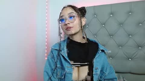 Victoria online show from 14, 9, 2025
